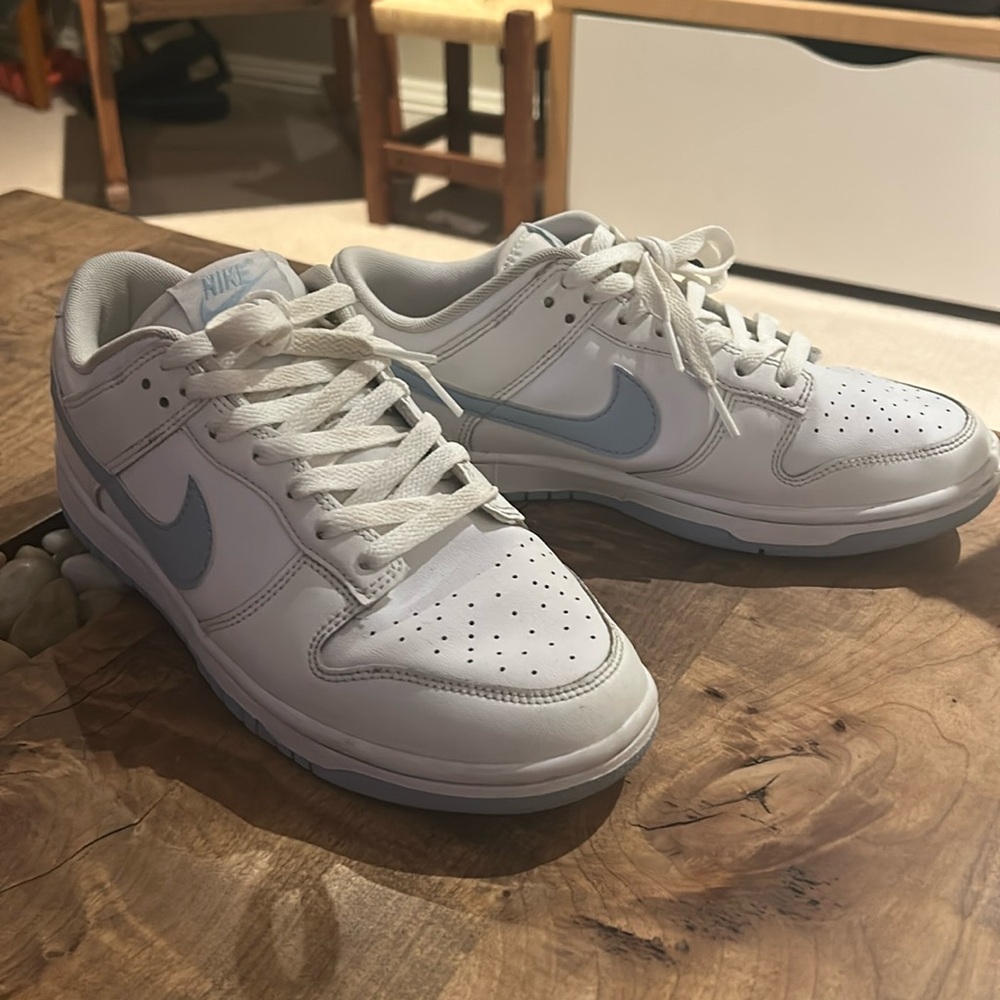 Nike Dunks low, size men’s 7